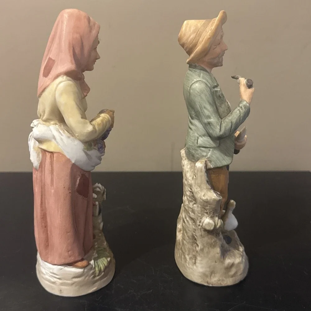 Vintage Pair Homco Home Interiors Porcelain Old Farmers Duck Puppy 1417 Figurine